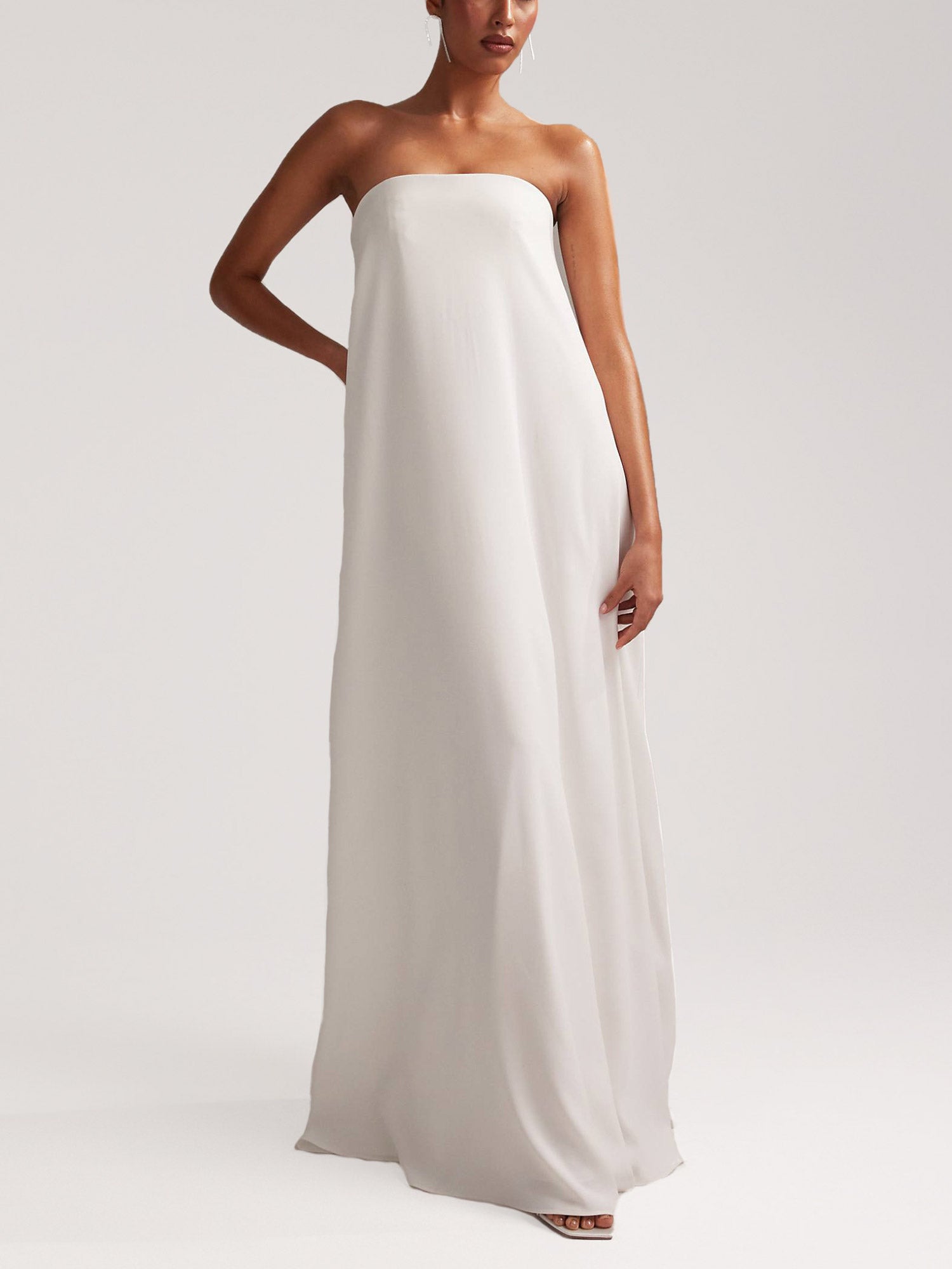 Strapless Flowing Maxi Dress – Gretachic