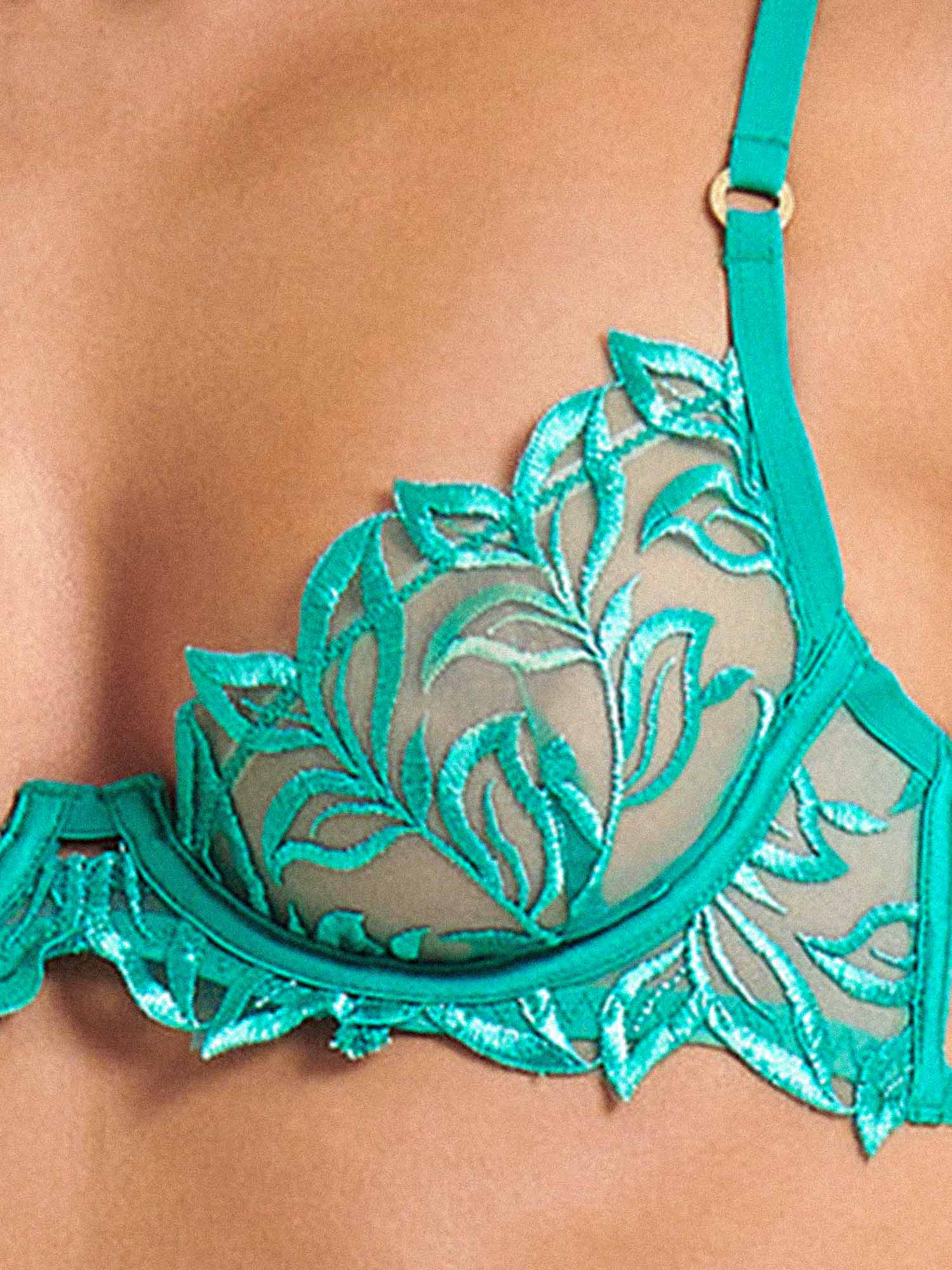 Vera Green Lingerie Set