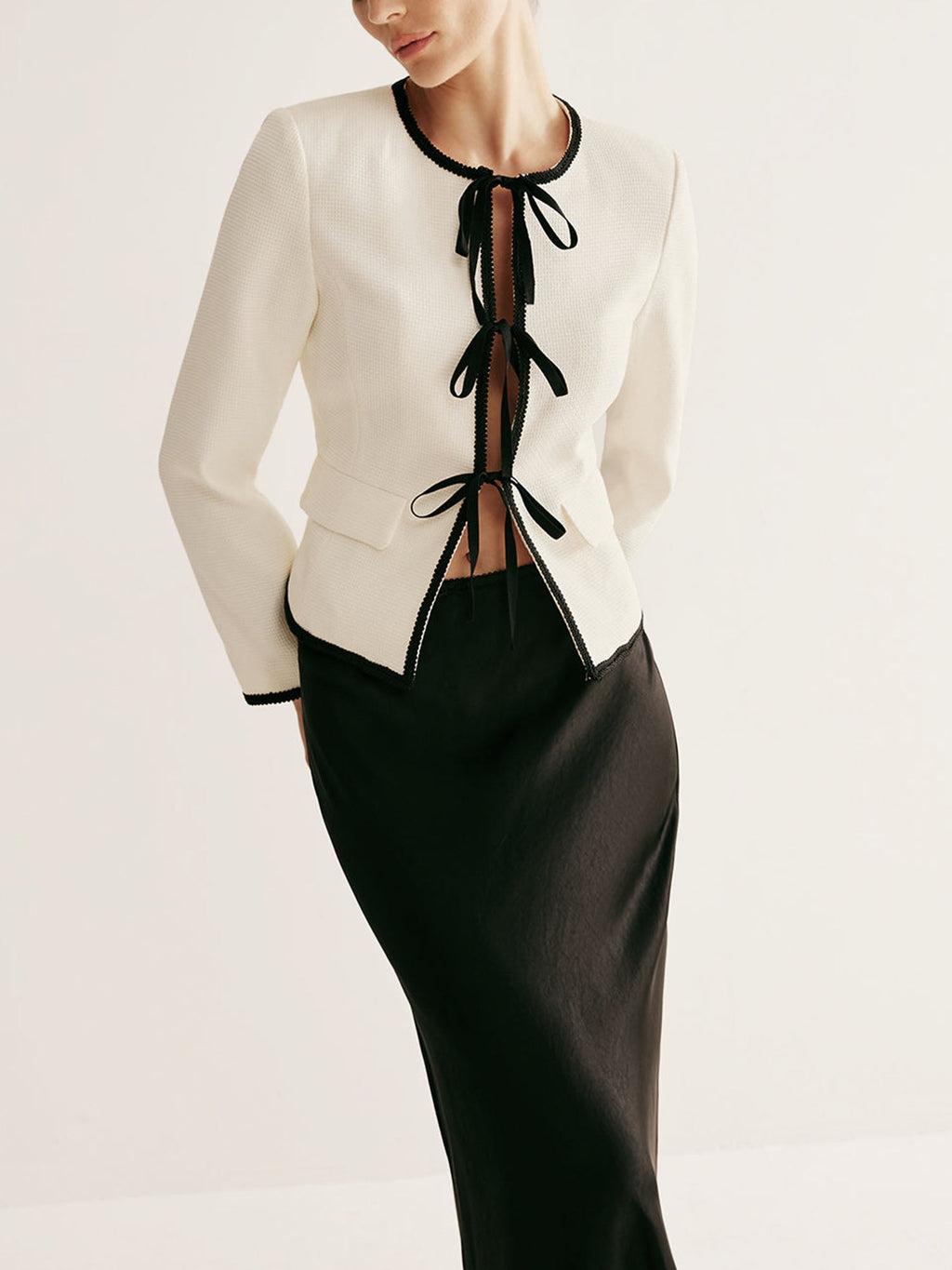 Blazer Tali Leher Gading
